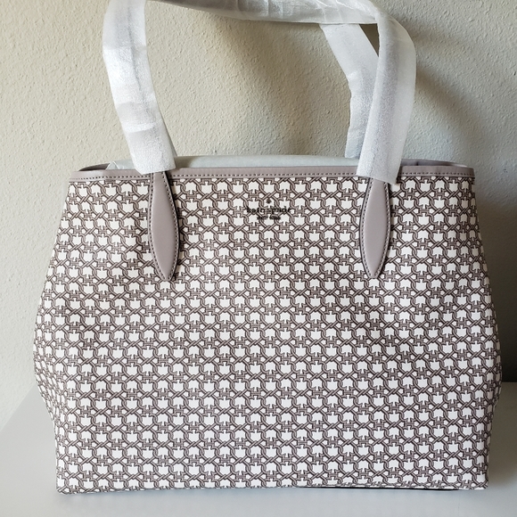 ❗SOLD❗💕Kate Spade "Spade Link" Tote - Picture 5 of 15